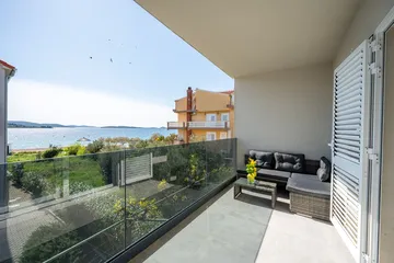 Srima 1-Bedroom Apartment for up to 4 Guests