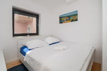 Two-Bedroom Apartment in Vodice for Solo Stays