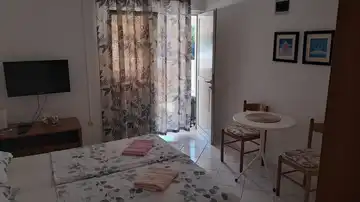 Studio Apartment for 2 in Vodice, Croatia