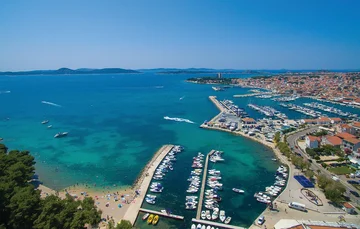 Vodice 2-Bedroom Apartment for Up to 5 Guests