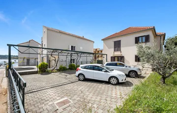 Sea-View 2-Bedroom Apartment in Vodice