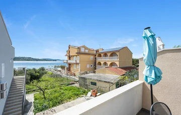 Sea-View 2-Bedroom Apartment in Vodice