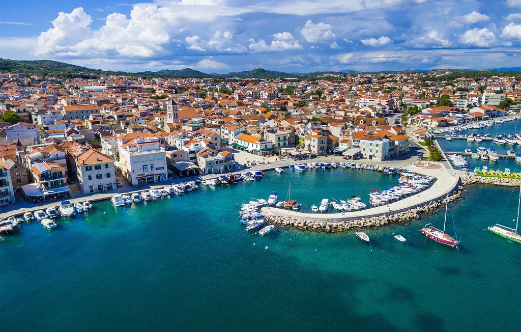 Sea-View 2-Bedroom Apartment in Vodice