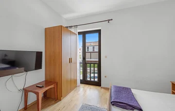 Sea-View 2-Bedroom Apartment in Vodice