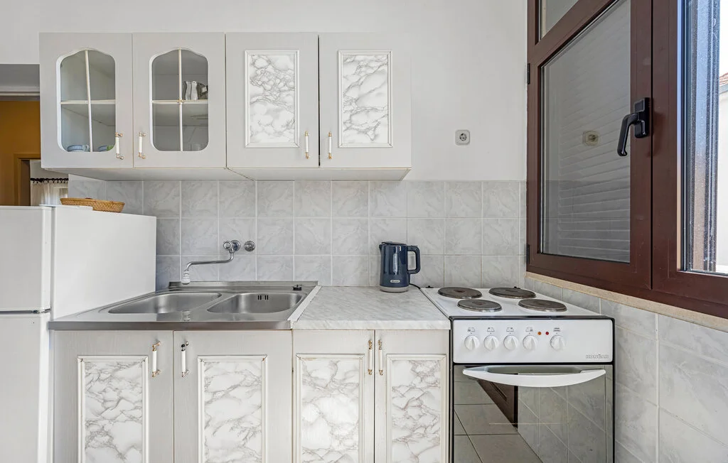 Sea-View 2-Bedroom Apartment in Vodice