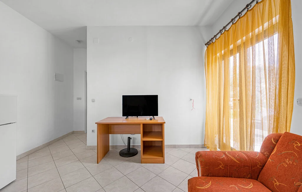 Apartment in Vodice with Sea View and Free Parking