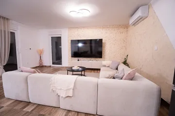 4-Bed Holiday House with Private Pool in Vodice