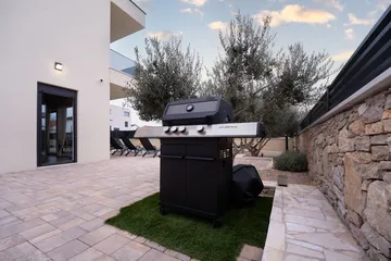 4-Bed Holiday House with Private Pool in Vodice