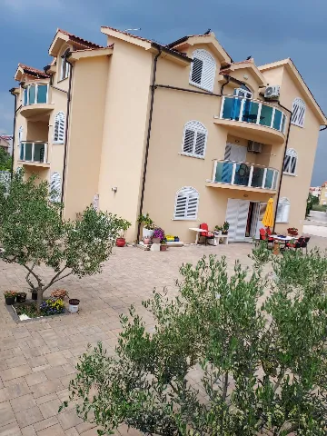 One-Bedroom Apartment in Vodice for Up to 4 Guests