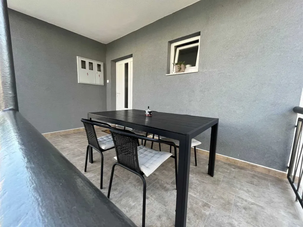 Apartment for 4–5 Guests, 200m to the Beach in Vodice