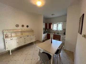 Apartment for 4–5 Guests, 200m to the Beach in Vodice