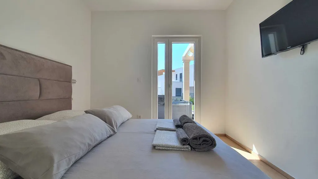 Vodice Villa for Up to 7 Guests with Private Pool