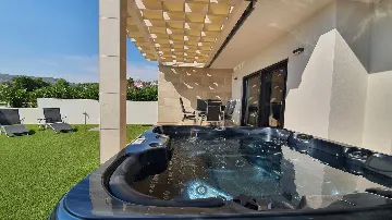 Vodice Villa for Up to 7 Guests with Private Pool