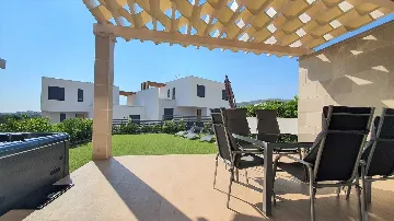 Vodice Villa for Up to 7 Guests with Private Pool