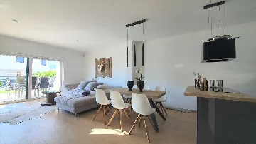 Vodice Villa for Up to 7 Guests with Private Pool