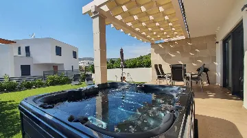Vodice Villa for Up to 7 Guests with Private Pool