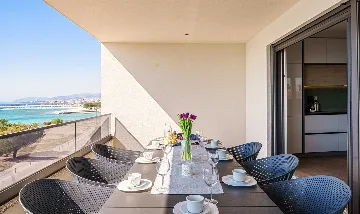 Three-Bedroom Sea View Apartment in Vodice