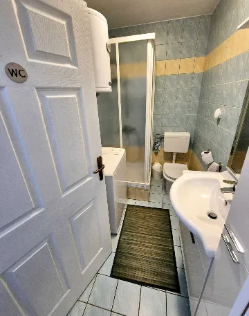 1-Bedroom Apartment in Vodice for Up to 4 Guests