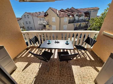 1-Bedroom Apartment in Vodice for Up to 4 Guests