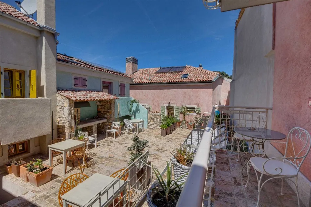 Veli Lošinj Apartment for 2 Guests with Sea & Harbor View