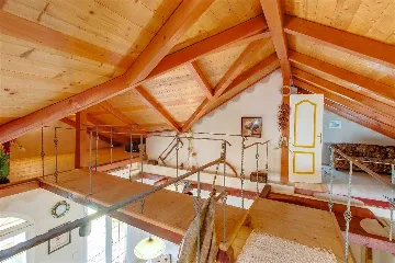 Apartment in Mali Lošinj for 8 Guests (Pet-friendly)