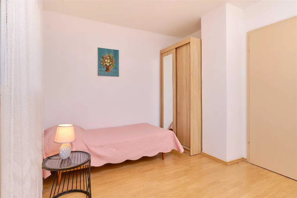 1-Bedroom Apartment in Mali Lošinj for Up to 3