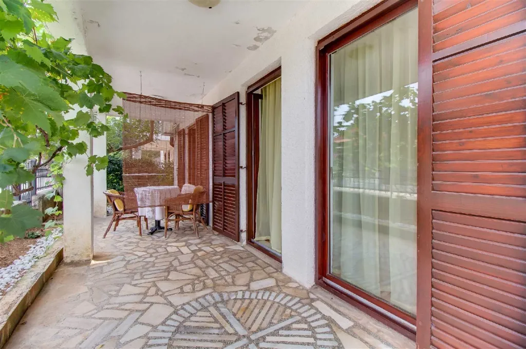 One-Bedroom Apartment for 2 in Mali Lošinj