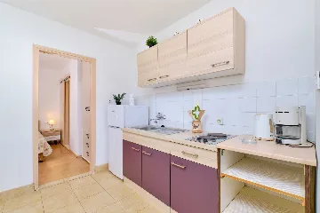 One-Bedroom Apartment for 2 in Mali Lošinj