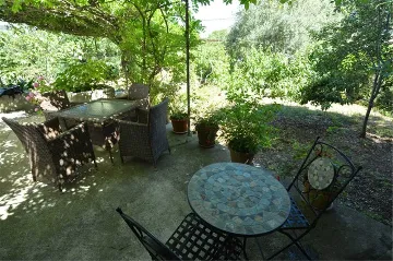 Veli Lošinj 2-Bedroom Apartment for 4 Guests