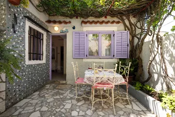 Mali Lošinj 1-Bedroom Apartment for 2 Guests