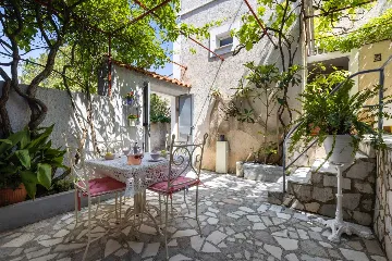 Mali Lošinj 1-Bedroom Apartment for 2 Guests