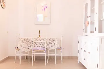 Mali Lošinj 1-Bedroom Apartment for 2 Guests