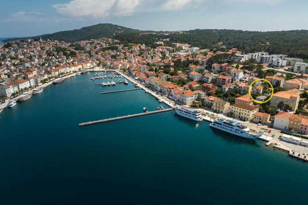 Mali Lošinj 1-Bedroom Apartment for 2 Guests