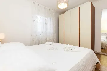 Apartment in Artatore for 4 Guests