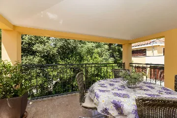 Artatore 2-Bedroom Apartment for 4 Guests