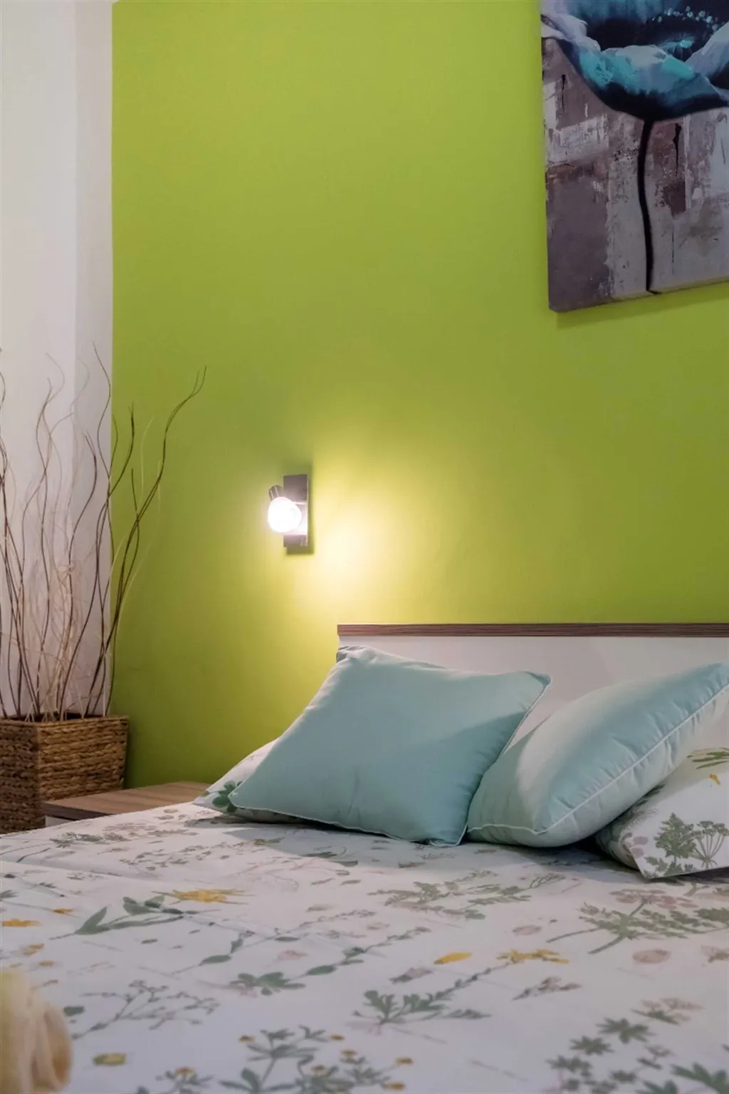 Veli Lošinj 2-Bedroom Apartment for 4 with Pet