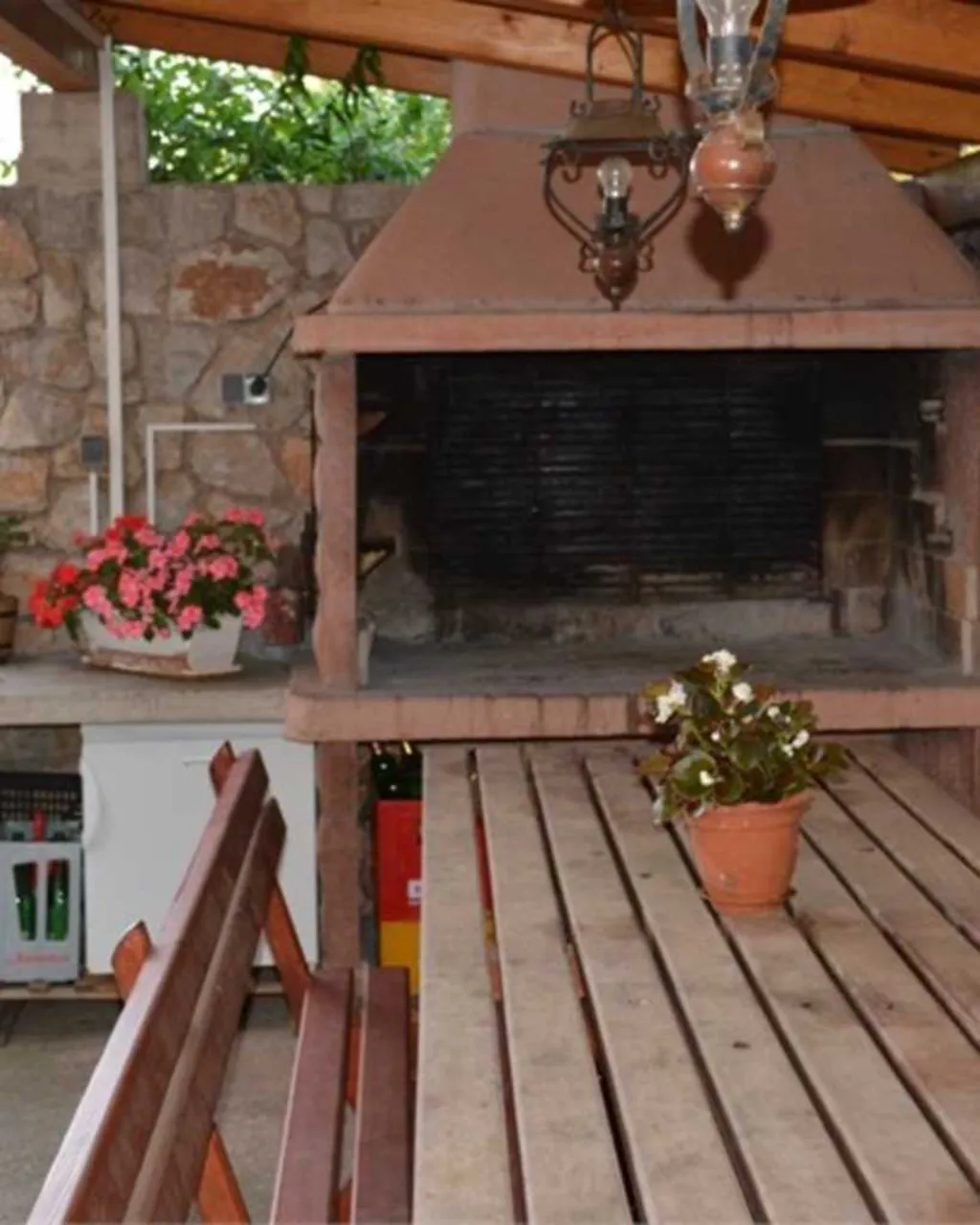 Veli Lošinj 2-Bedroom Apartment for 4 with Pet