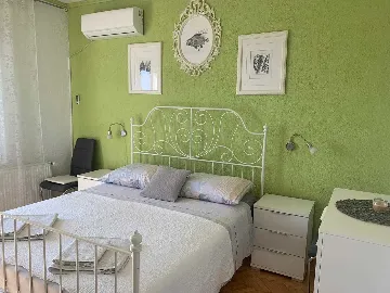 1-Bedroom Apartment in Veli Lošinj for 3 Guests