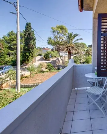1-Bedroom Apartment in Veli Lošinj for 3 Guests