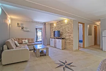 1-Bedroom Apartment in Veli Lošinj for 3 Guests