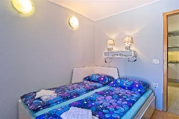 1-Bedroom Apartment in Veli Lošinj for 3 Guests