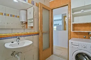 1-Bedroom Apartment in Veli Lošinj for 3 Guests