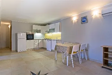 1-Bedroom Apartment in Veli Lošinj for 3 Guests
