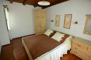 Two-Bedroom Apartment in Veli Lošinj for 4 Guests