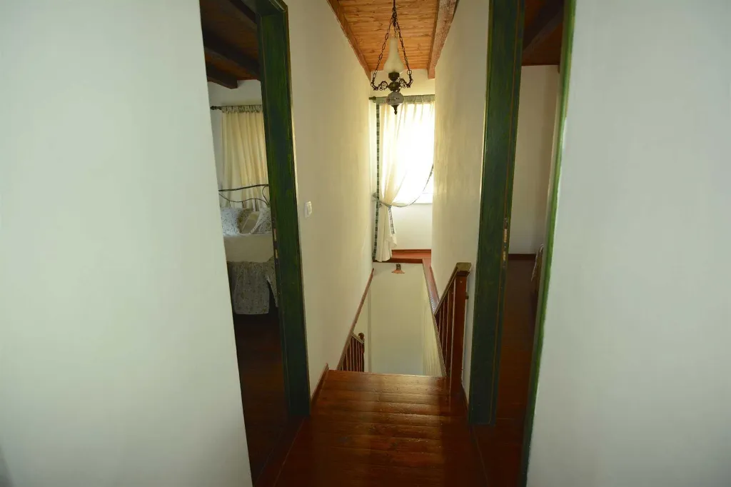Two-Bedroom Apartment in Veli Lošinj for 4 Guests