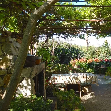 Two-Bedroom Apartment in Veli Lošinj for 4 Guests