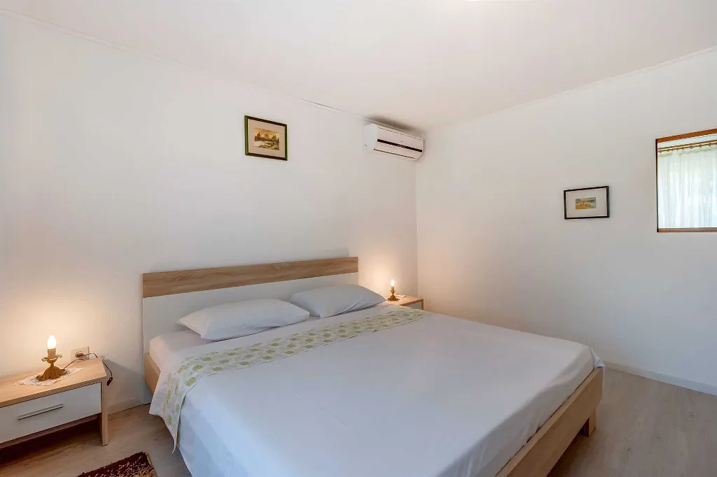 1-Bedroom Apartment for 2 in Veli Lošinj