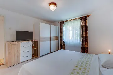 1-Bedroom Apartment for 2 in Veli Lošinj