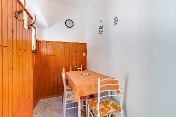 Veli Lošinj 1-Bedroom Apartment for Two