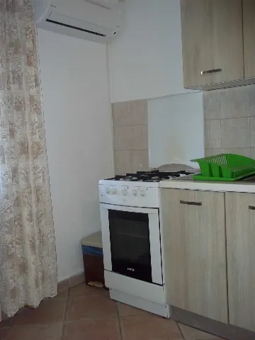 3-Bedroom Apartment in Veli Lošinj for up to 7